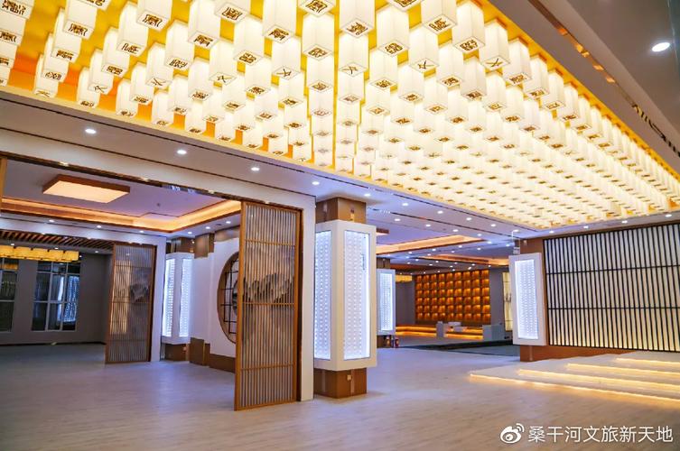 公司主要从事文化,商业,旅游投资,管理,运营;商业综合体管理服务;市场